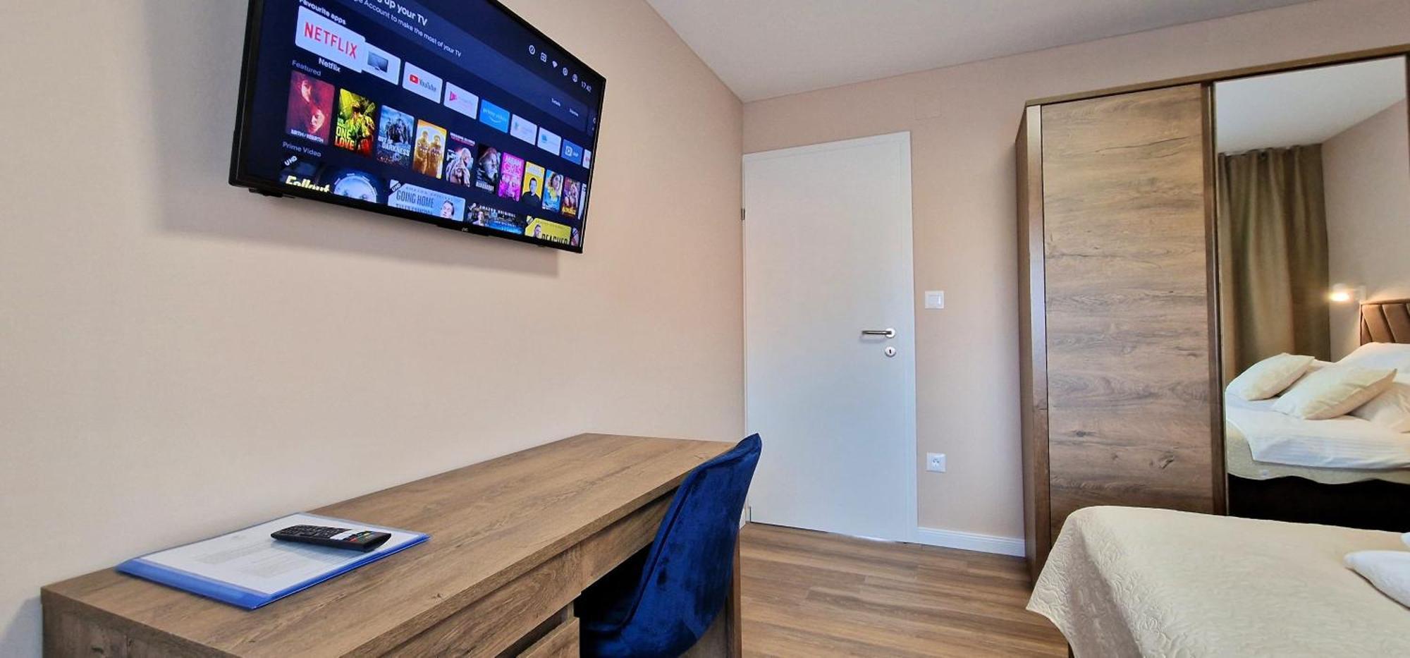 Hyde Park Apartment *