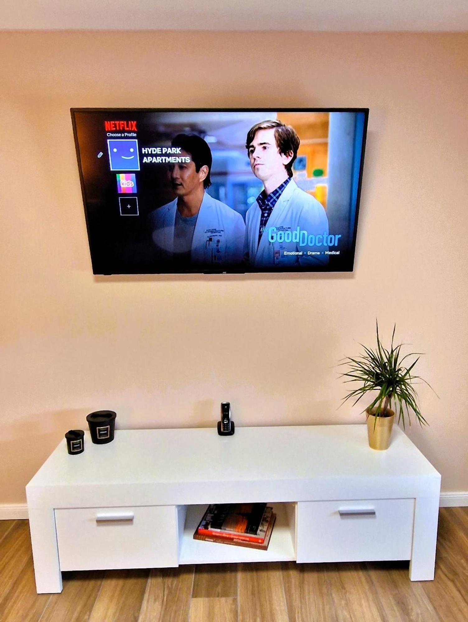 Hyde Park Apartment
